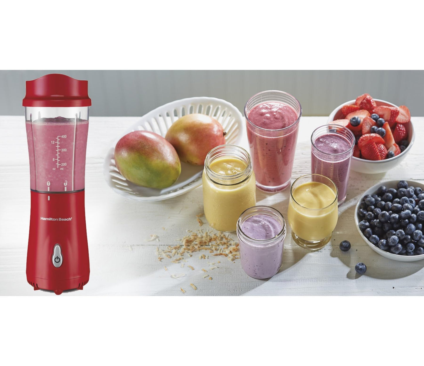 Hamilton Beach Portable Blender for Shakes and Smoothies, 14 Oz BPA Free Travel Cup & Lid, Durable Stainless Steel Blades, Personal Smoothie Blender, Coral (51171)